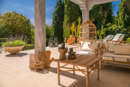 238e3e1bf65faa7d22bca453025bc515 - 24