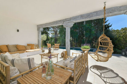 238e3e1bf65faa7d22bca453025bc515 - 3