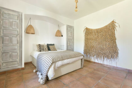 238e3e1bf65faa7d22bca453025bc515 - 39