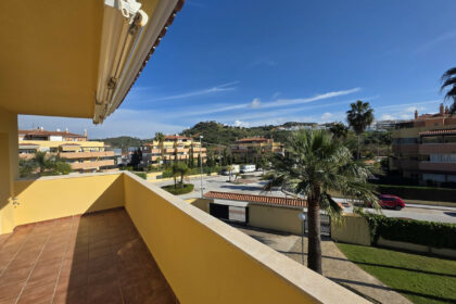 24327276daa601225263e9989a5692f0 - 12