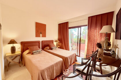 244182d46be7701afc075e76a0d893c6 - 15