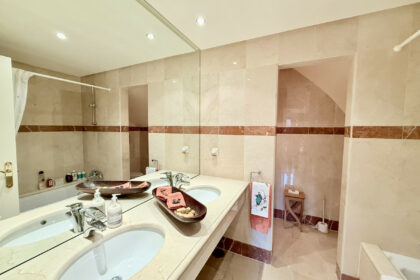 244182d46be7701afc075e76a0d893c6 - 17