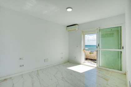 249679aaa1c65d7c45d716b81babfac5 - 11