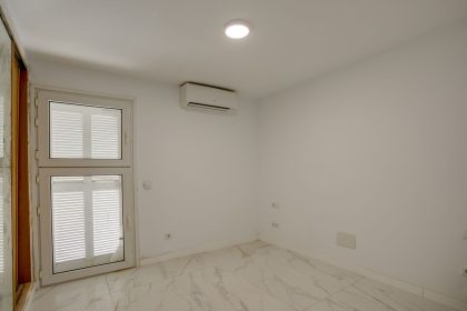 249679aaa1c65d7c45d716b81babfac5 - 8