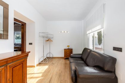 24f4db6d5bee76db5af0401eb4f995a4 - 20