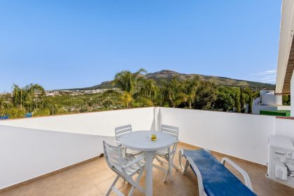 24f4db6d5bee76db5af0401eb4f995a4 - 28