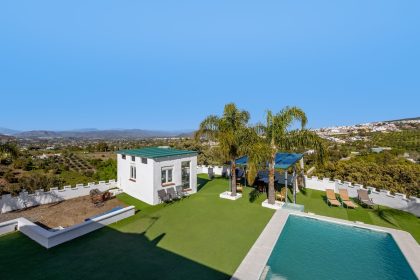 24f4db6d5bee76db5af0401eb4f995a4 - 29