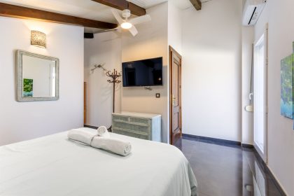 24f4db6d5bee76db5af0401eb4f995a4 - 32