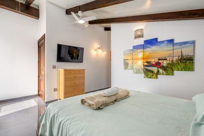 24f4db6d5bee76db5af0401eb4f995a4 - 45