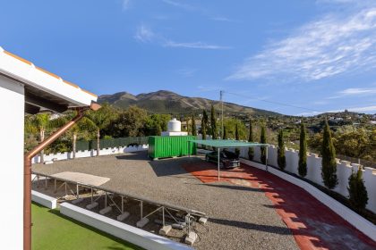 24f4db6d5bee76db5af0401eb4f995a4 - 50