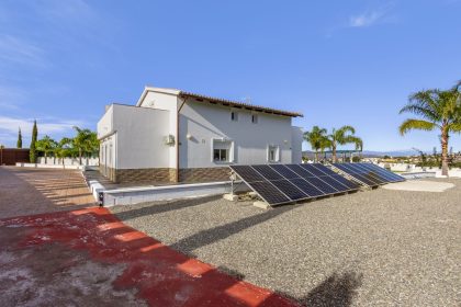 24f4db6d5bee76db5af0401eb4f995a4 - 55