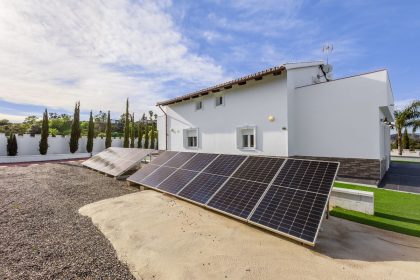 24f4db6d5bee76db5af0401eb4f995a4 - 56