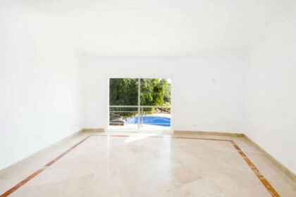 25513d28ca68d891f8e5a45de78f5db5 - 18