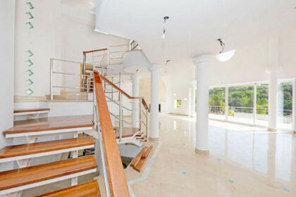 25513d28ca68d891f8e5a45de78f5db5 - 31