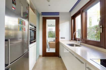 2621a976fc8f40b58a9f8cf17e79c8b2 - 11