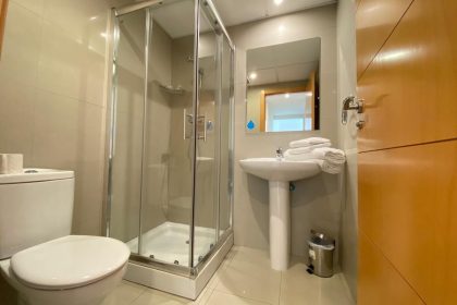 263905d2869e17ba34eb3455460bb3b3 - 15