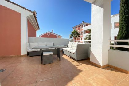 263905d2869e17ba34eb3455460bb3b3 - 24