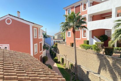 263905d2869e17ba34eb3455460bb3b3 - 27