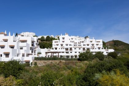 265a20a760feb7c6fe7d16d30be656f9 - 19