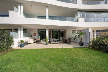 26a1ca116300eeaeb0711b5c3438f18f - 1