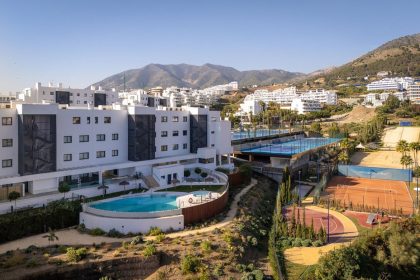 26a1ca116300eeaeb0711b5c3438f18f - 19