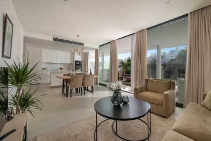 26a1ca116300eeaeb0711b5c3438f18f - 2