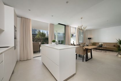 26a1ca116300eeaeb0711b5c3438f18f - 5