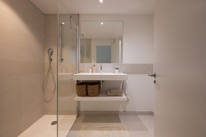 26a1ca116300eeaeb0711b5c3438f18f - 9