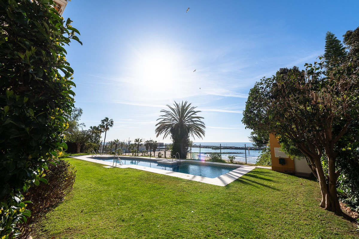 271bf7987540a770d5fd051739efd601 - 21