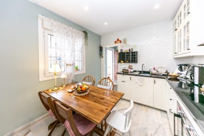 27569b710515fb20e3ba802684ed33cf - 10