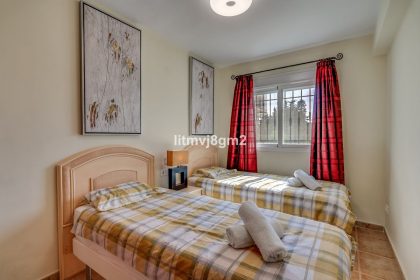 291a1565227f4c0de659ddd82077f454 - 23