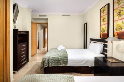 294a55878497af34d831f3bf8e72f7ca - 11