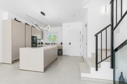 29540eb9302cd0173a5b80c976a0ae34 - 9