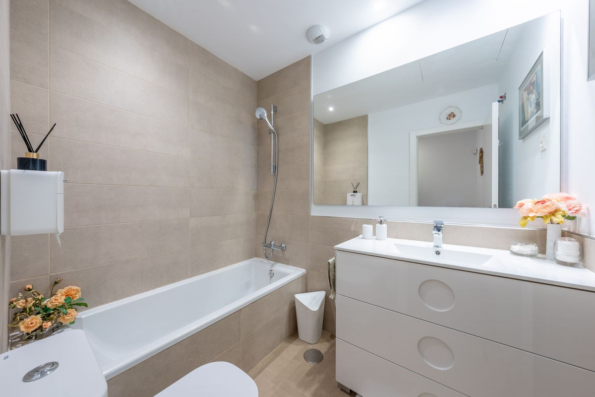 29db65deb4fef67a92b2186244456b93 - 20