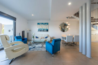 29db65deb4fef67a92b2186244456b93 - 22