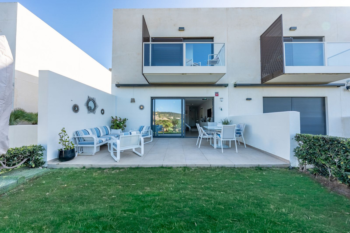 29db65deb4fef67a92b2186244456b93 - 24