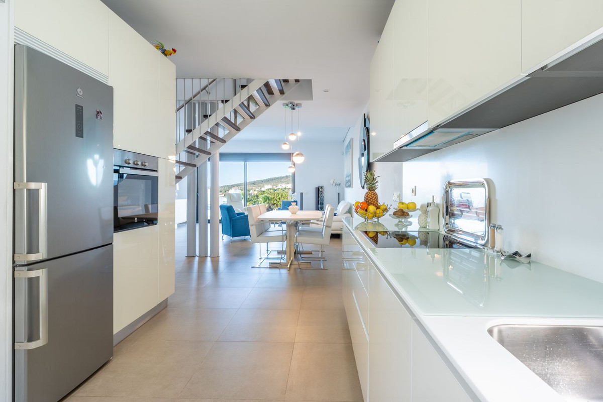 29db65deb4fef67a92b2186244456b93 - 9