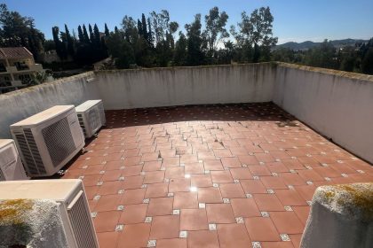 29ece636b4ce9ff05fe9c611c564f091 - 19