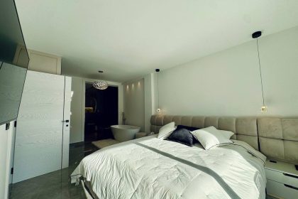 2a16f96120290a219e03fa2c033731b9 - 14