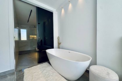 2a16f96120290a219e03fa2c033731b9 - 24