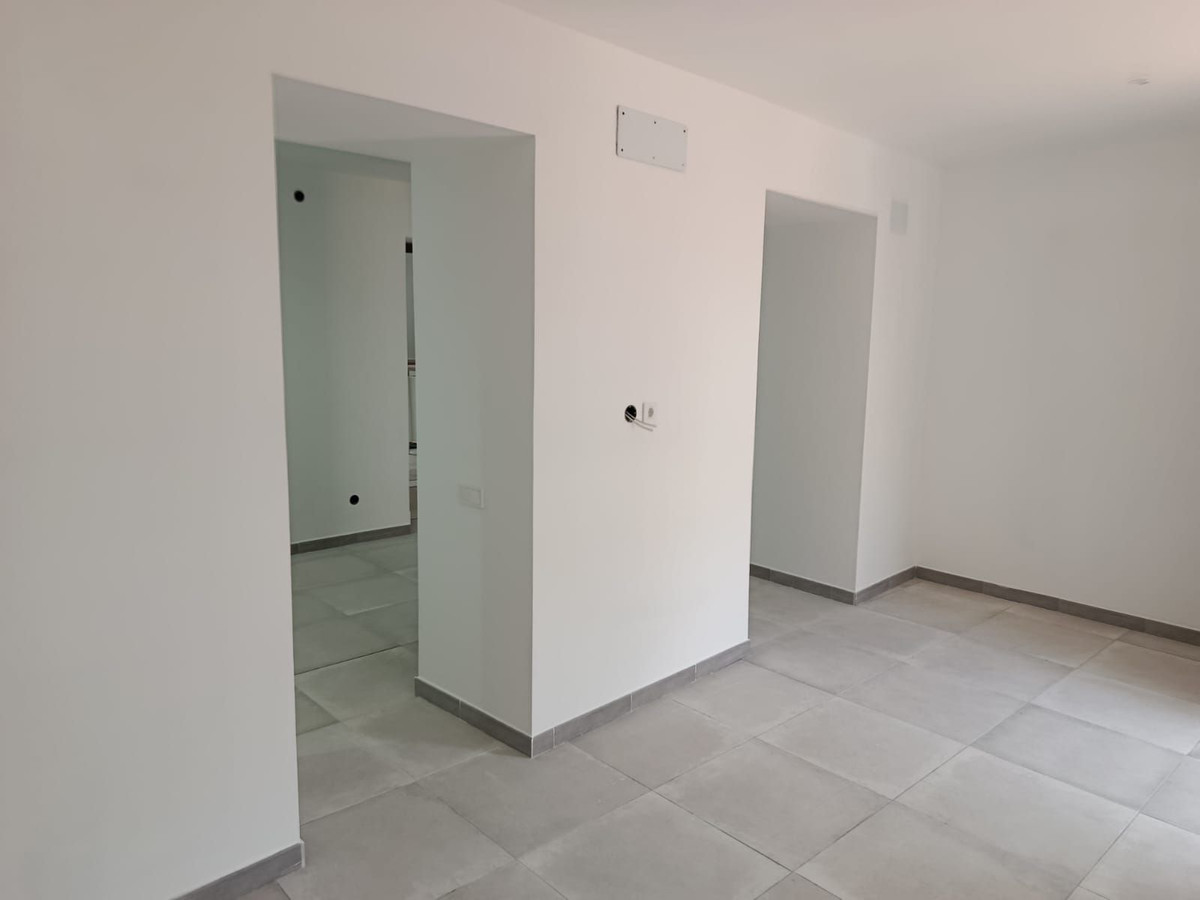 2a57d6a56b59c1e6ffbfb236487e1be5 - 11