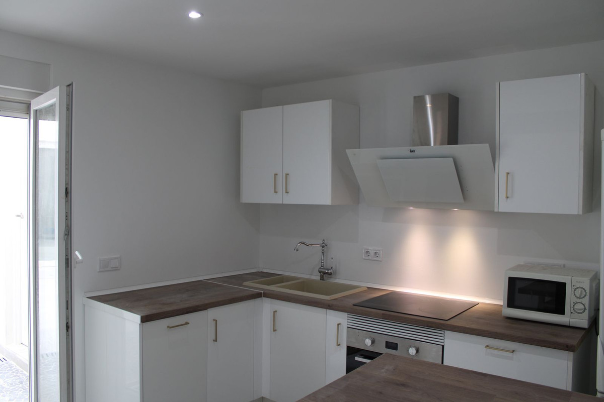 2a57d6a56b59c1e6ffbfb236487e1be5 - 14