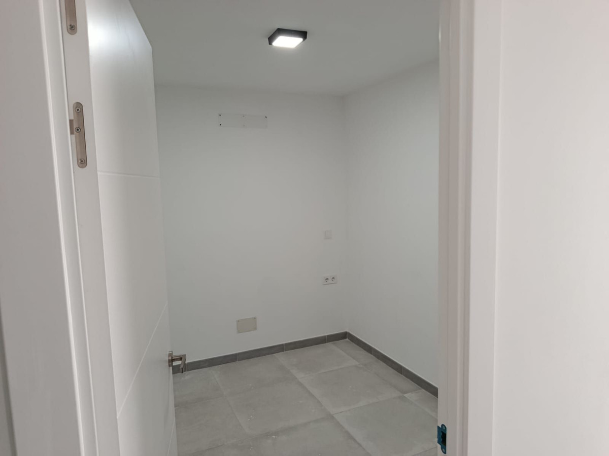 2a57d6a56b59c1e6ffbfb236487e1be5 - 20