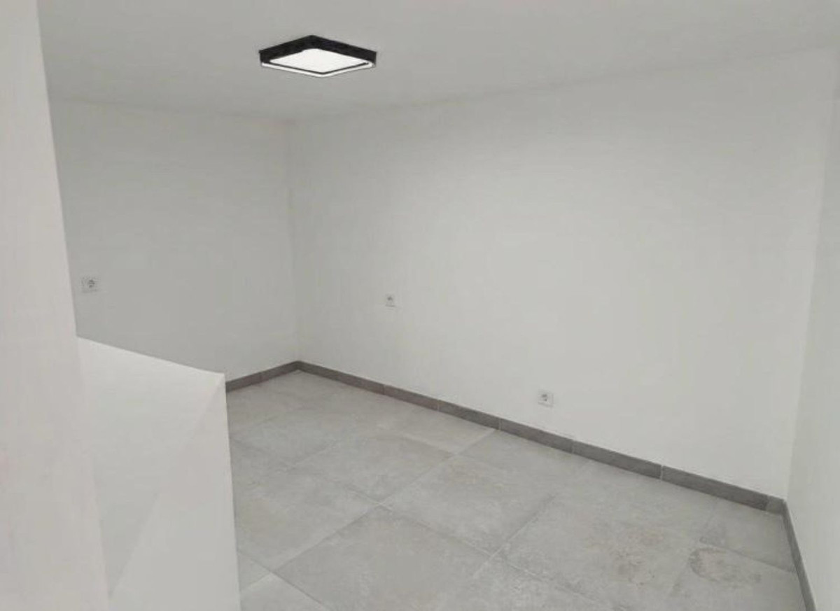 2a57d6a56b59c1e6ffbfb236487e1be5 - 22