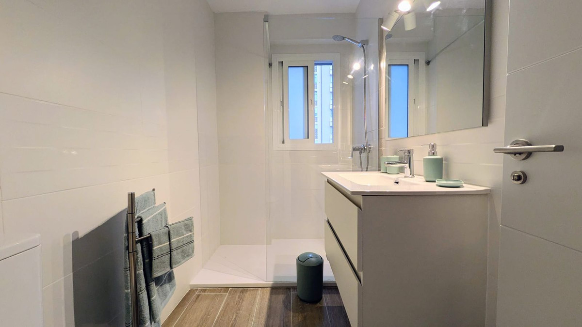 2a705be82534039296a097952763d91e - 15