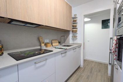 2a705be82534039296a097952763d91e - 16