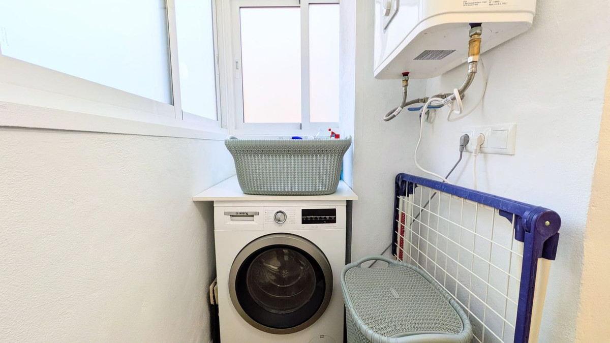 2a705be82534039296a097952763d91e - 17