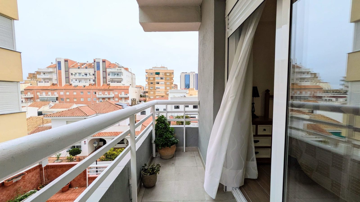 2a705be82534039296a097952763d91e - 18