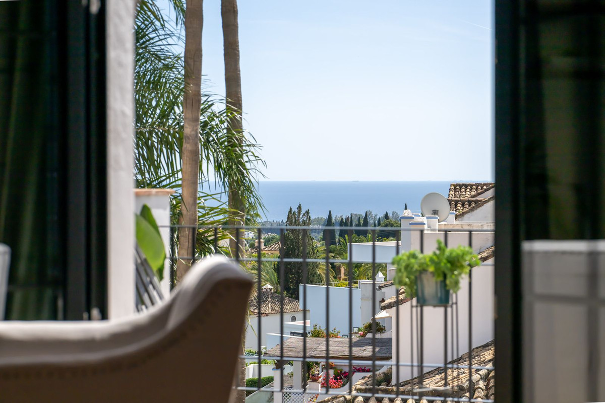 2a964ec8763aecc0c63db8a3e4969ad7 - 23