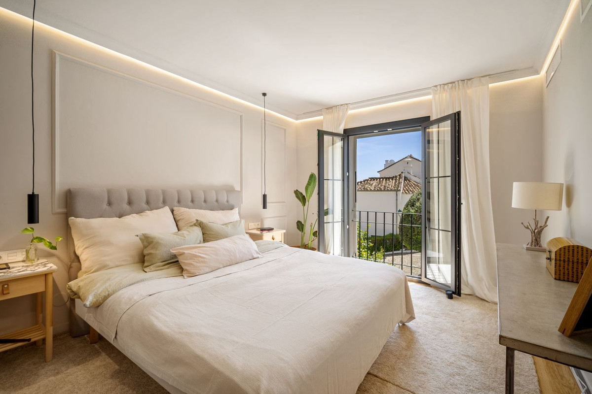 2a964ec8763aecc0c63db8a3e4969ad7 - 27